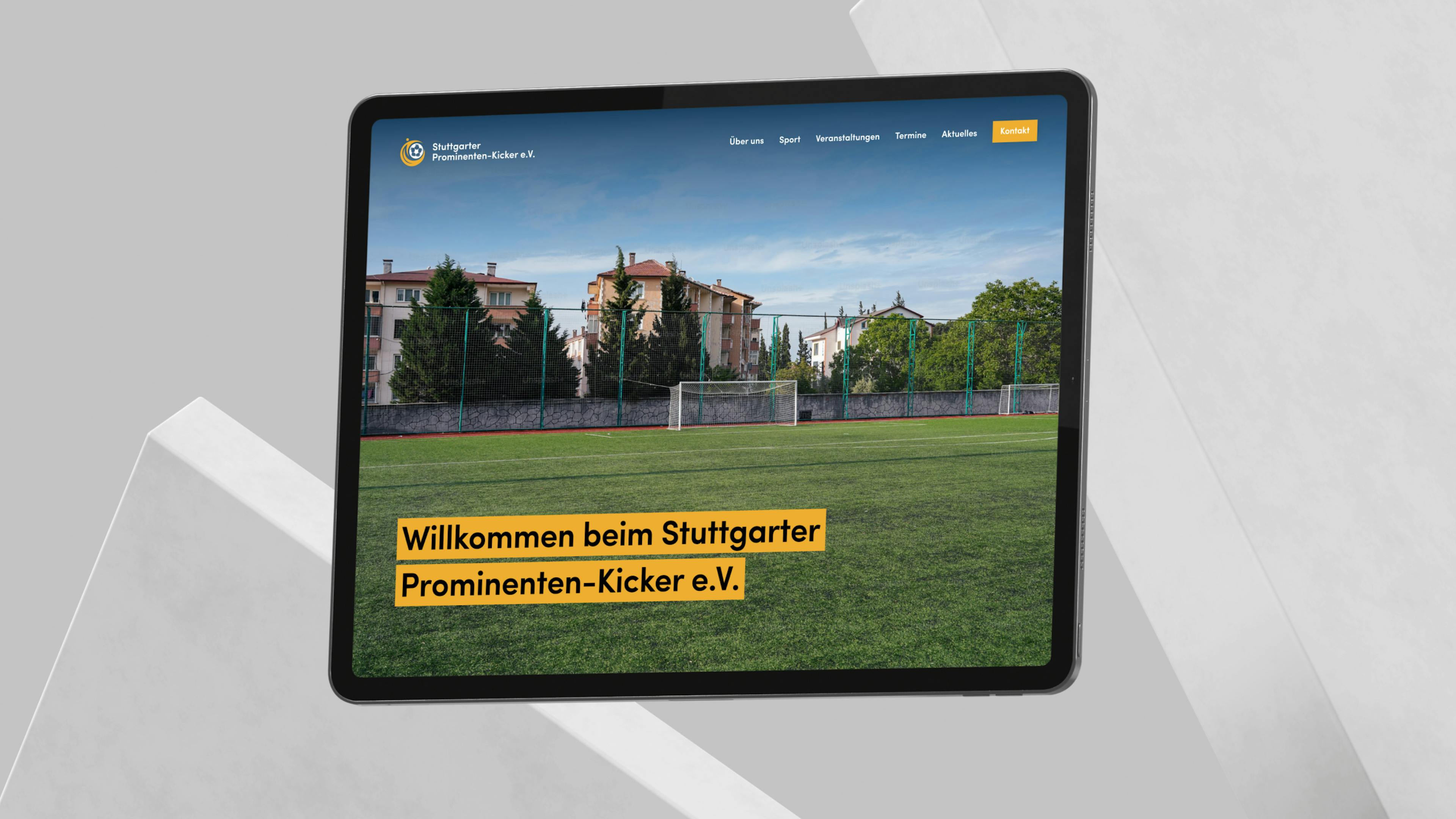 Tabletscreen der Stuttgarter Prominenten-Kickers