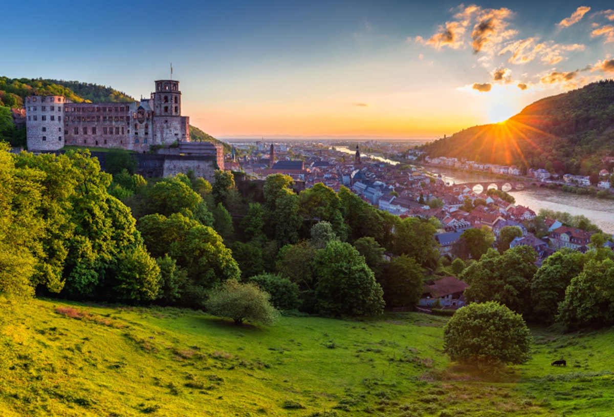 Day Trips From Frankfurt By Train www.flyplay.com