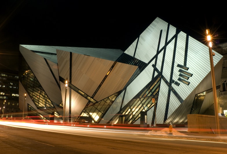  night shot of the north face of the Royal Ontario Museum in Toronto, Canada, showing the new Michael Lee-Chin Crystal extension