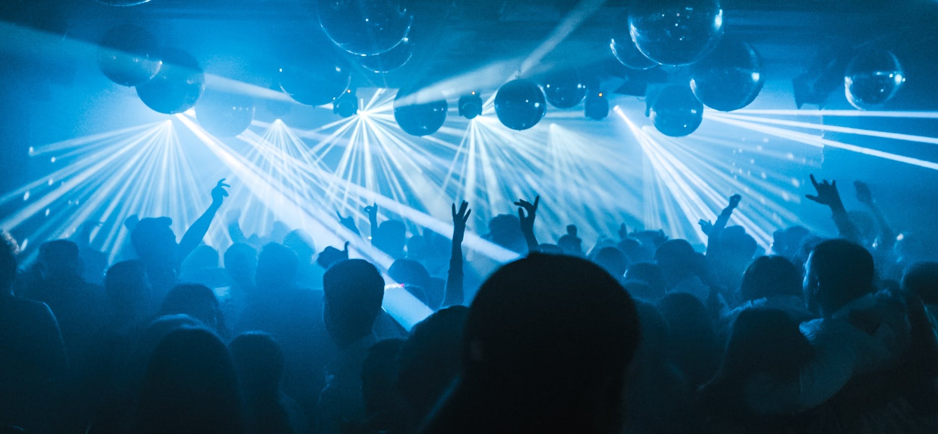 The Legendary Club Scene in Berlin | Blog | PLAY airlines