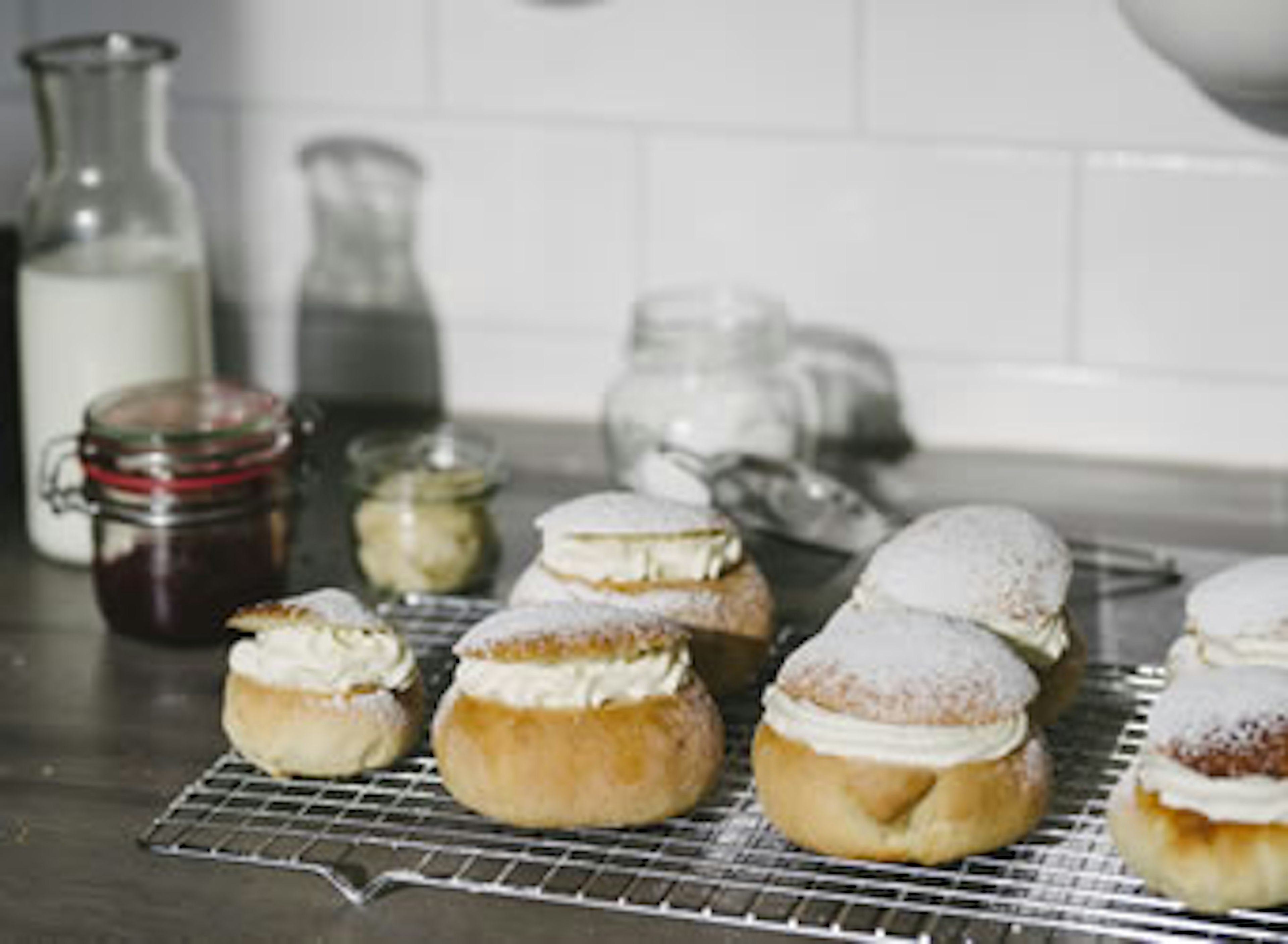 Icelandic Bun Day