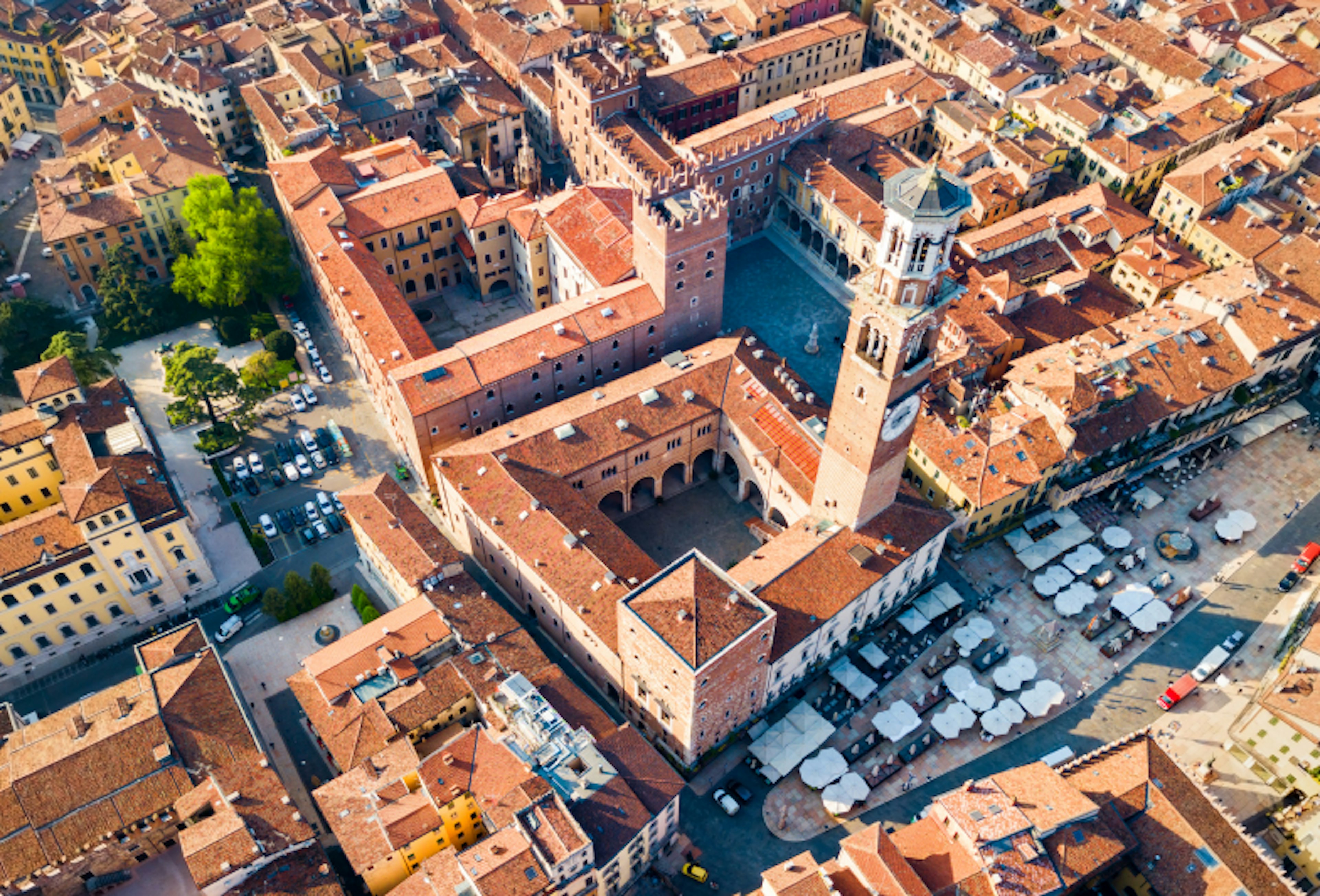 Verona Piazza delle Erbe