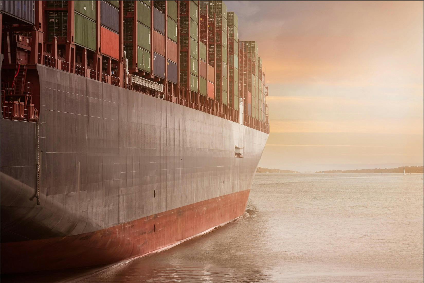 Wakeo blogpost : How to cut transportation costs with real-time visibility