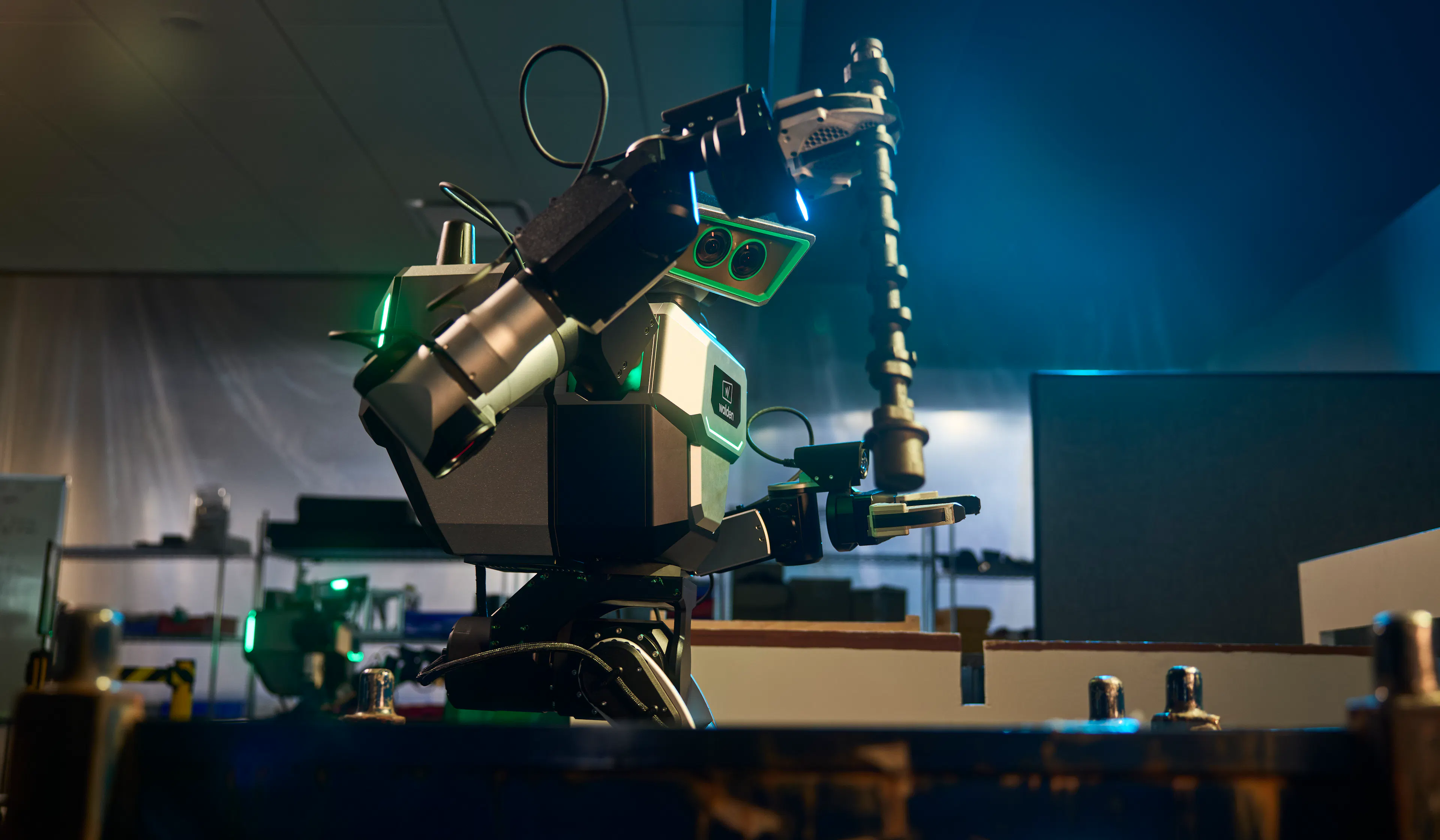 Walden robot moving a camshaft autonomously