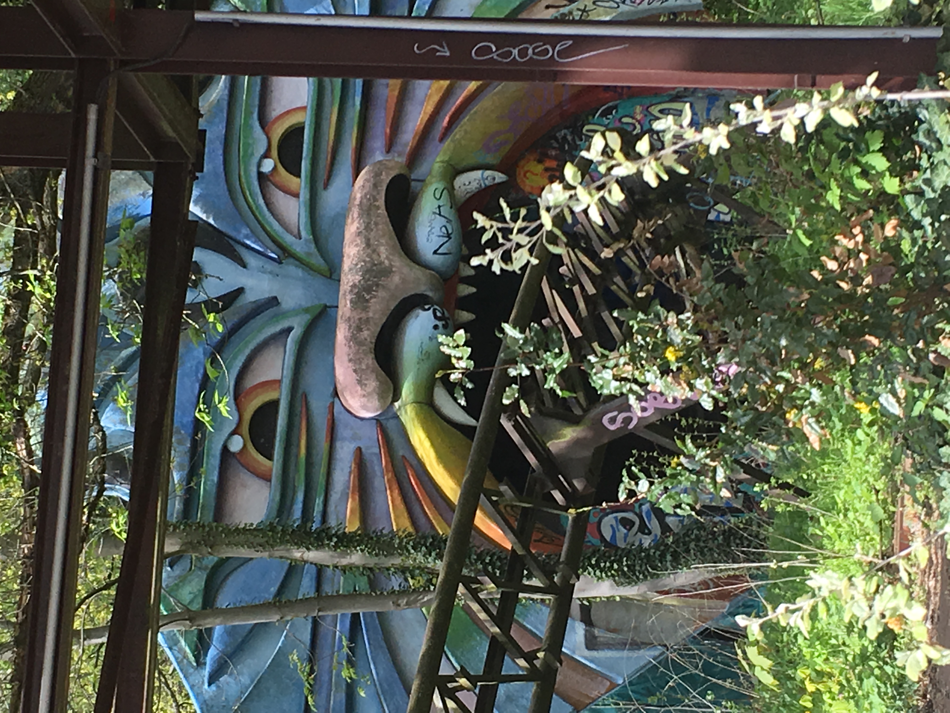Lion face on the side of amusement park ride