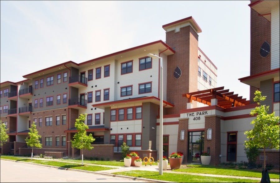 Kutzky Park Place Apartments - Exterior