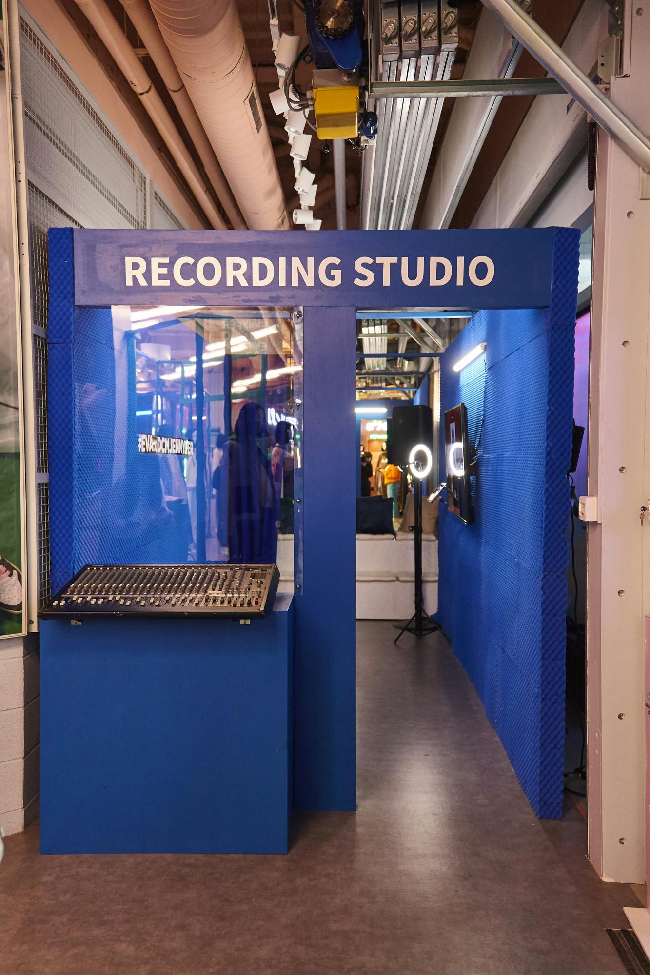recording studio bleu