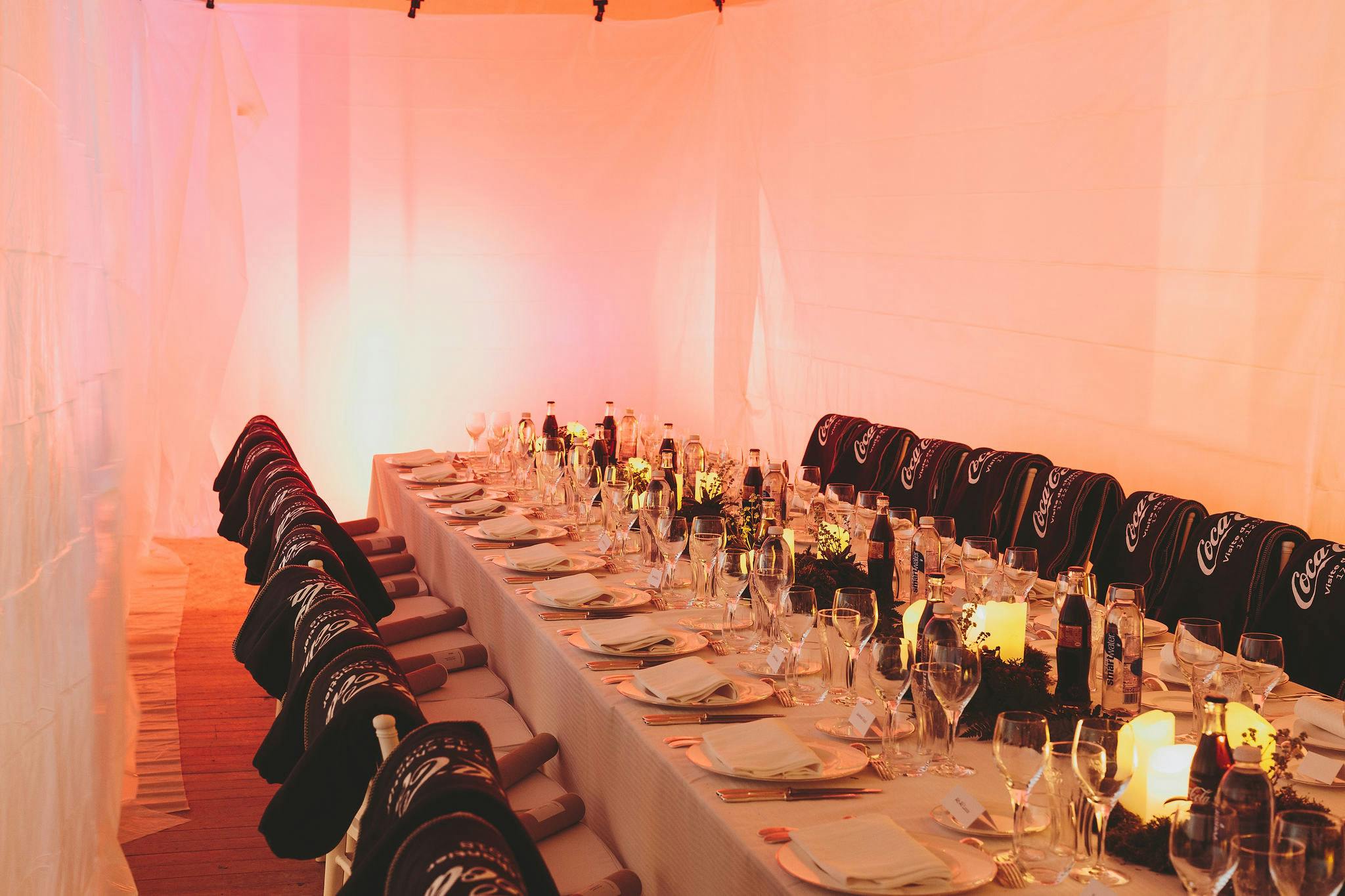 grande table pour le dîner de chantier du Coca-Cola Street Food Market