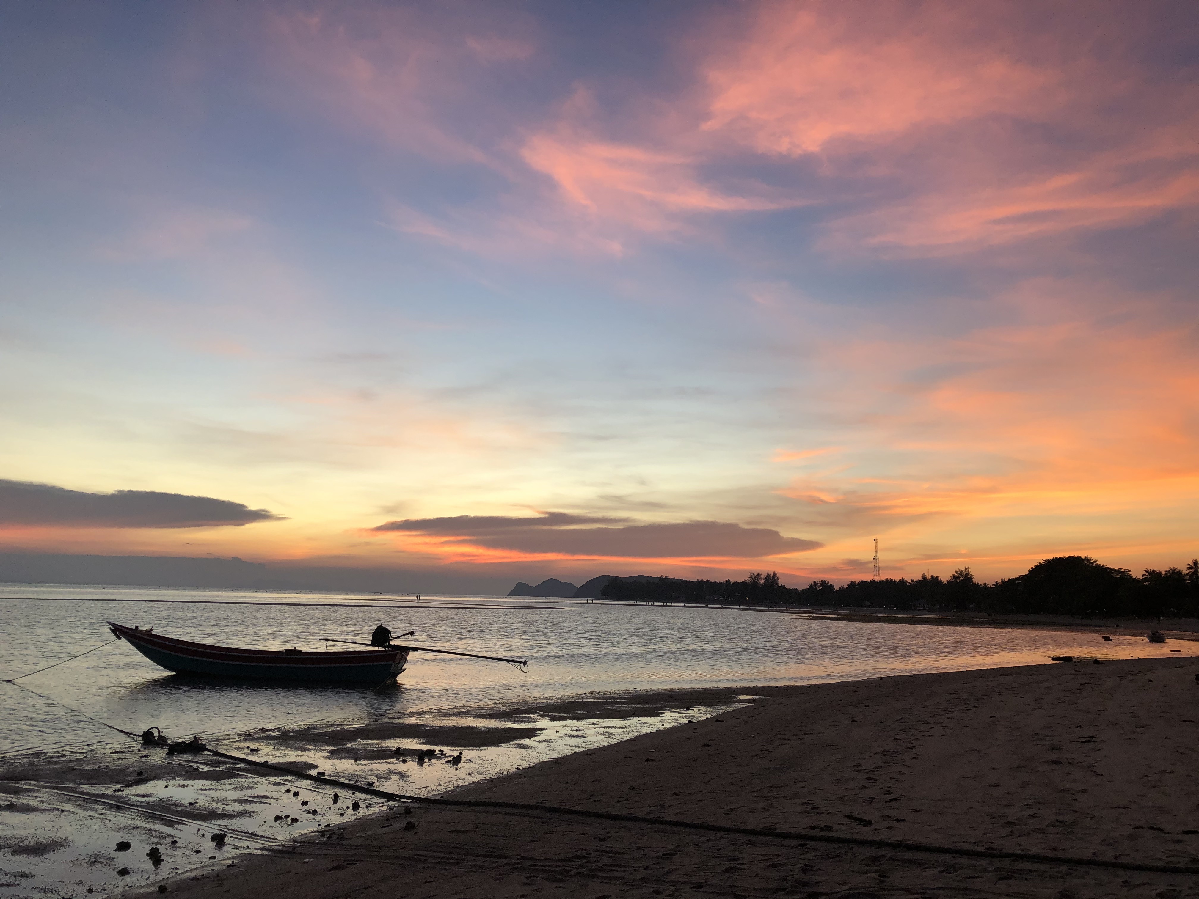 Amazing sunsets in Koh Phagnan