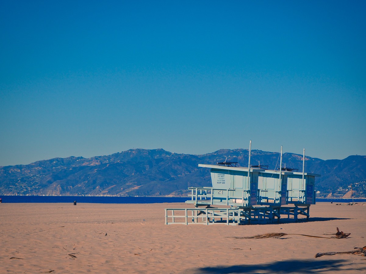 Santa Monica lifeguard stations