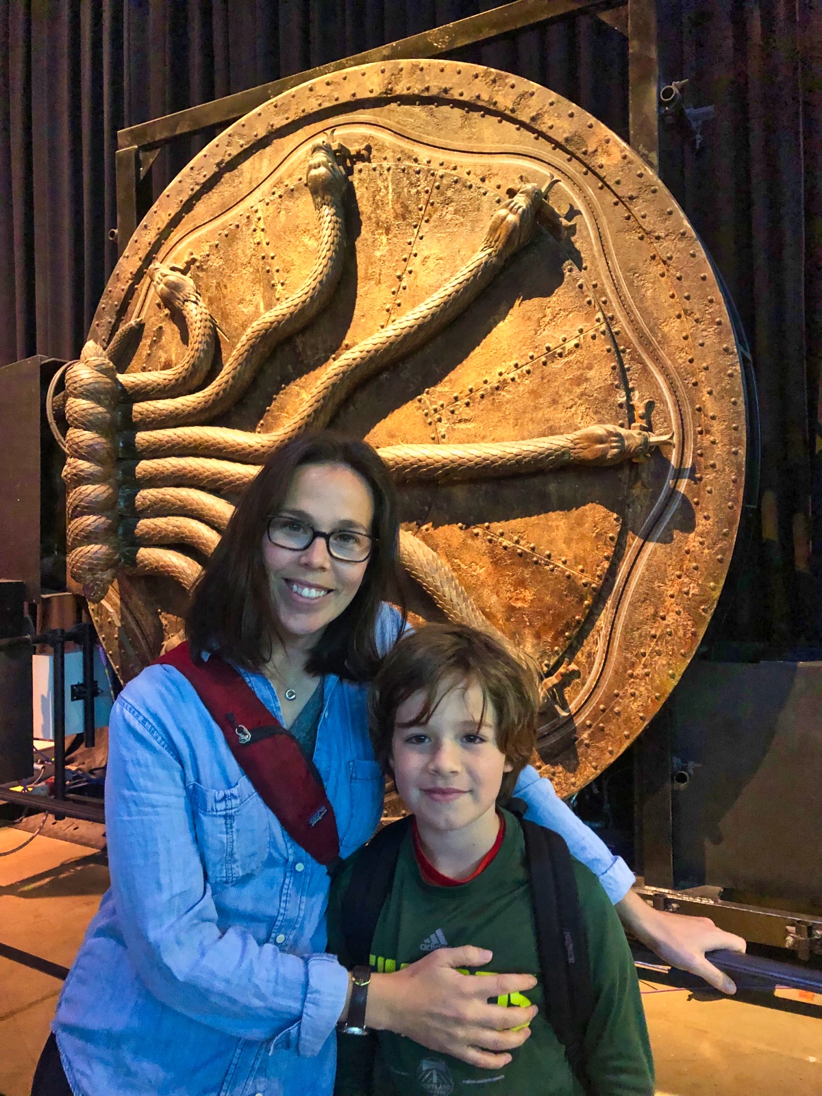 H and Laura at the entrance to the Chamber of Secrets