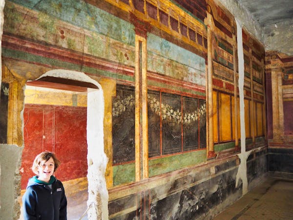 H living his best life in the Villa Dei Mistiri