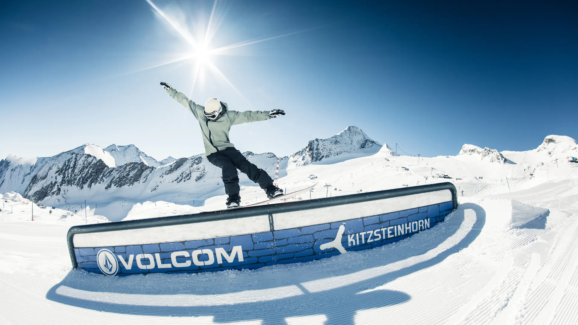 snow boarding at Kitzsteinhorn is possible from the middle of October until the end of May