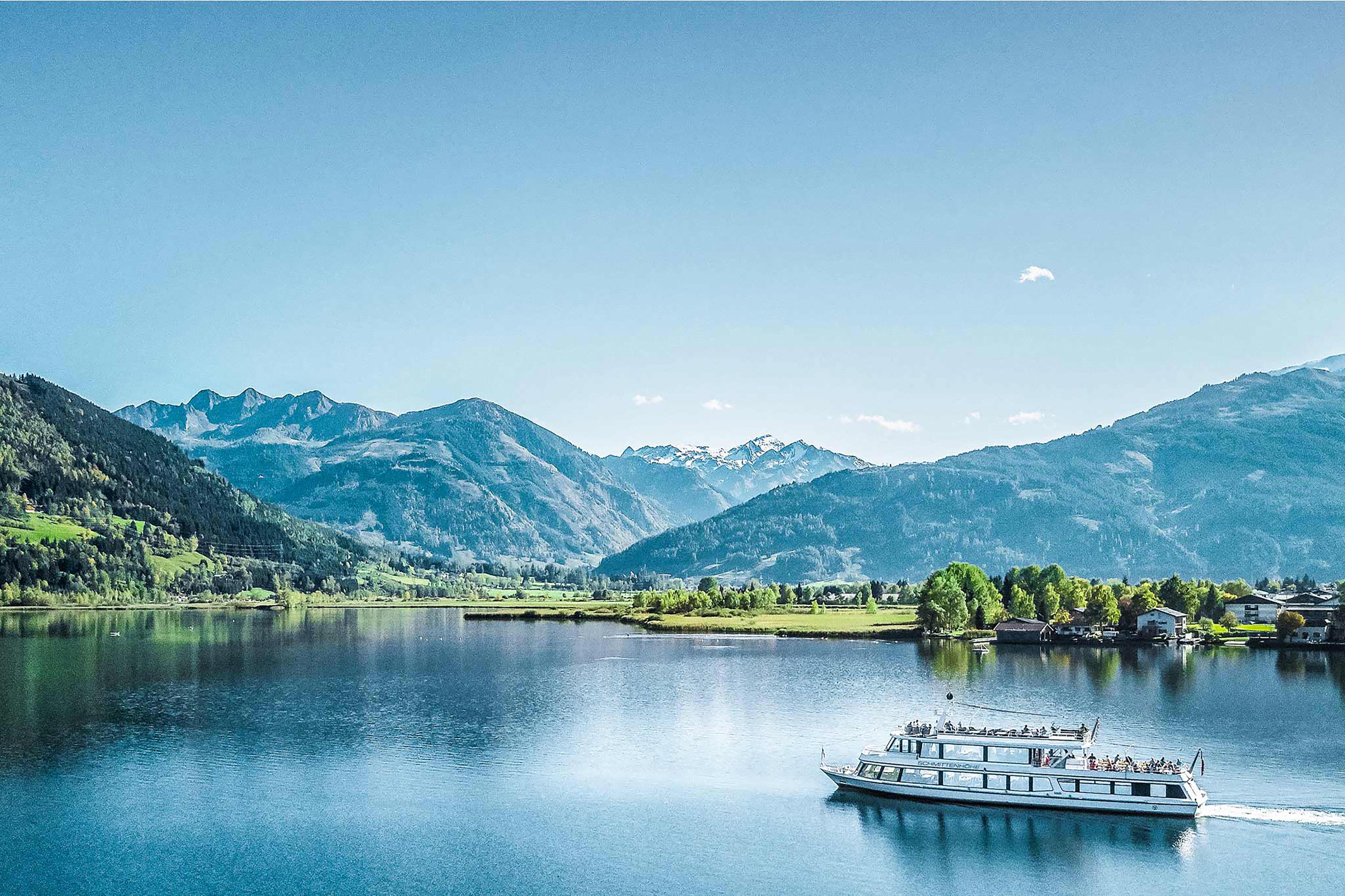 Don't miss a lake cruise in Zell am See and Kaprun when you spent your holiday here.