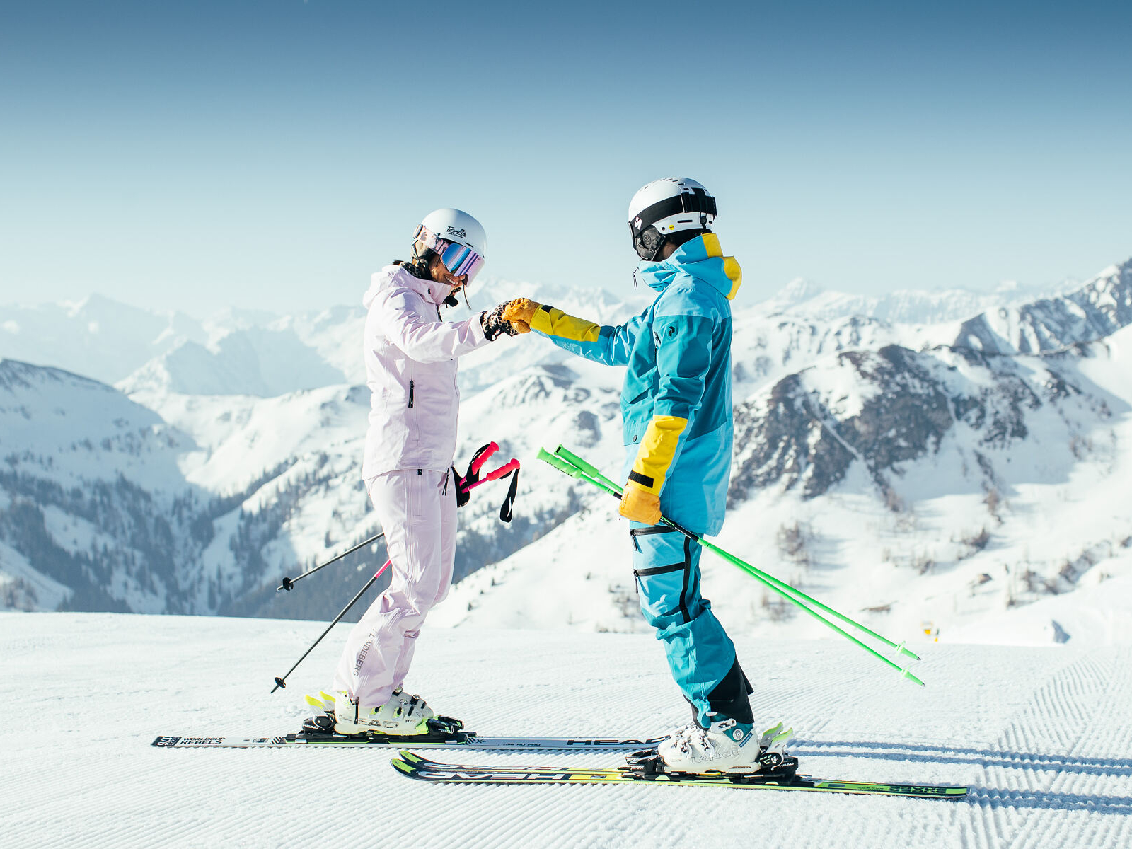 zwei skifahrer