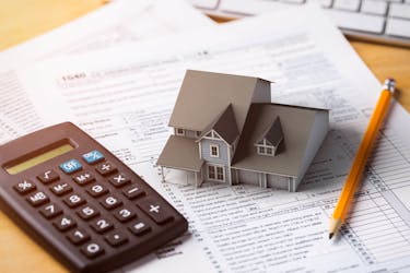 Financial plan to buy real estate for the financial security