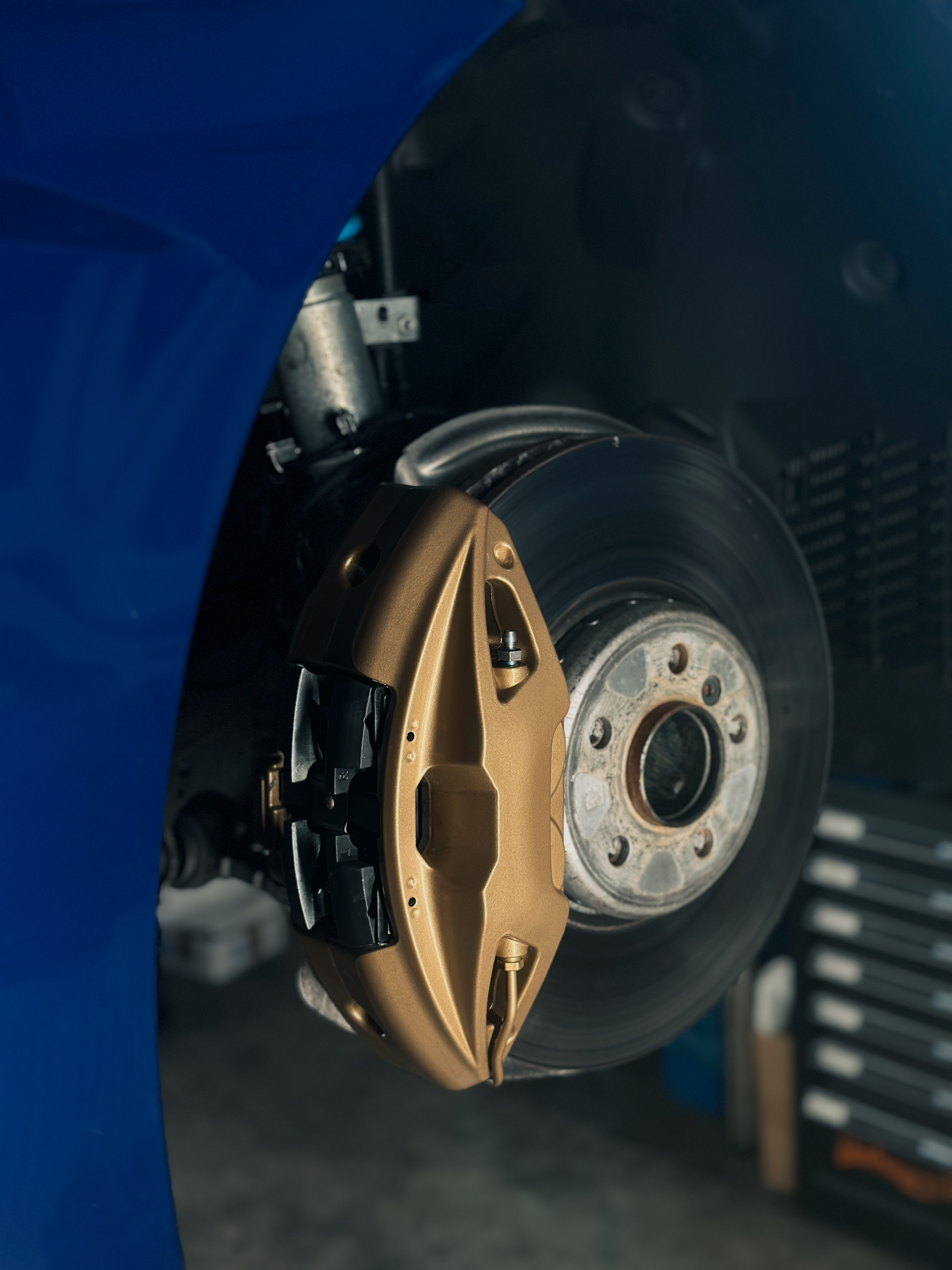 BMW M140i M240i M340i M440i Z4 M 40i Pulverbeschichtung bremsanlage gold seidenglanz matt