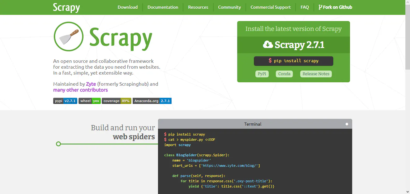 Scrapy website homepage showing an installation card and pip install command