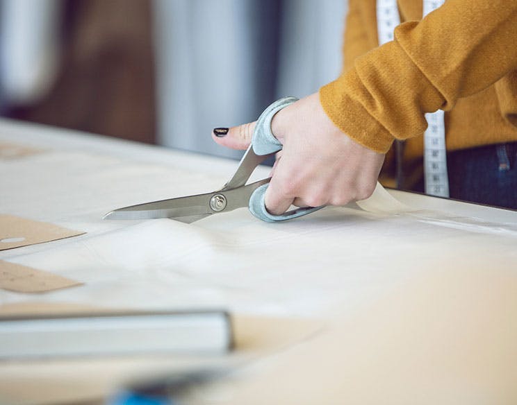 Atelier: Schnittmuster zuschneiden
