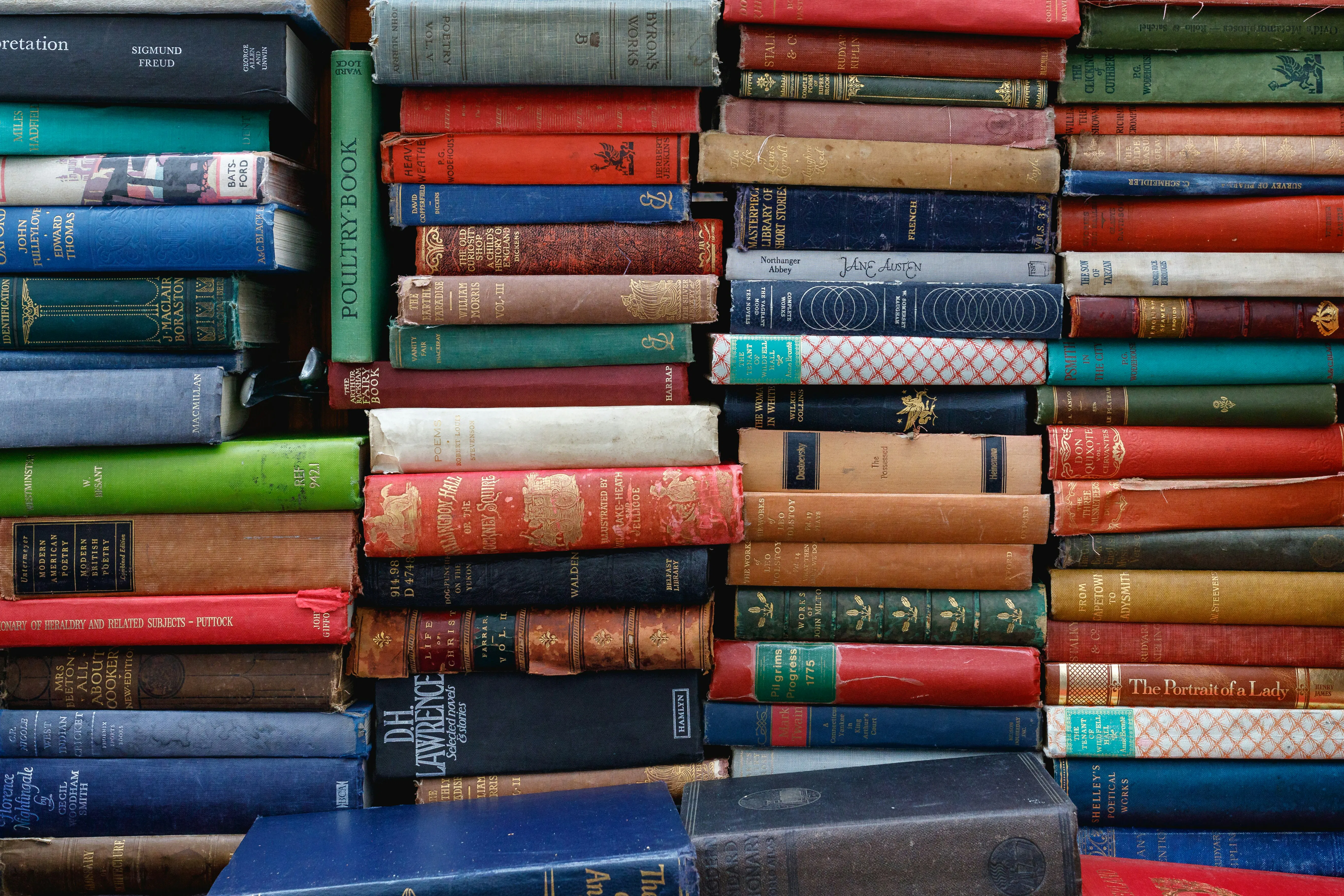 lotto di libri con titoli assortiti