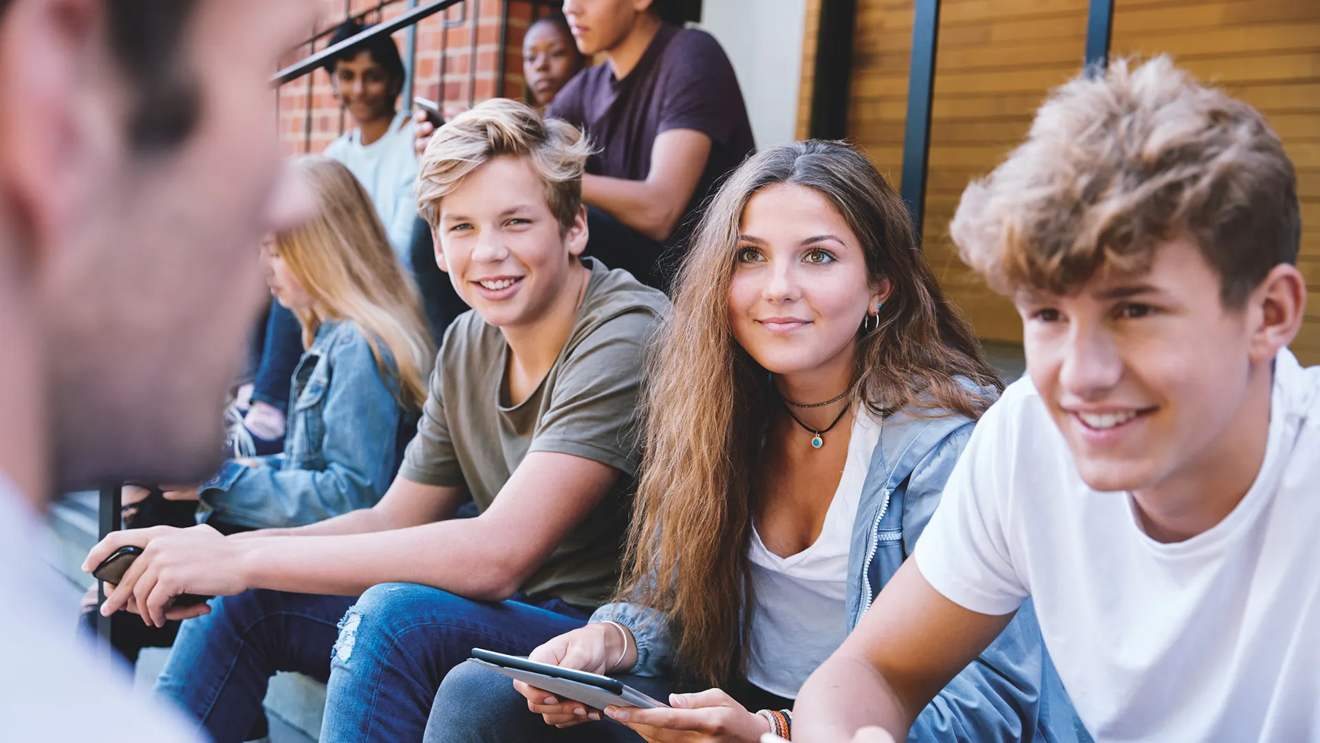 Programas para Jóvenes y Adultos
