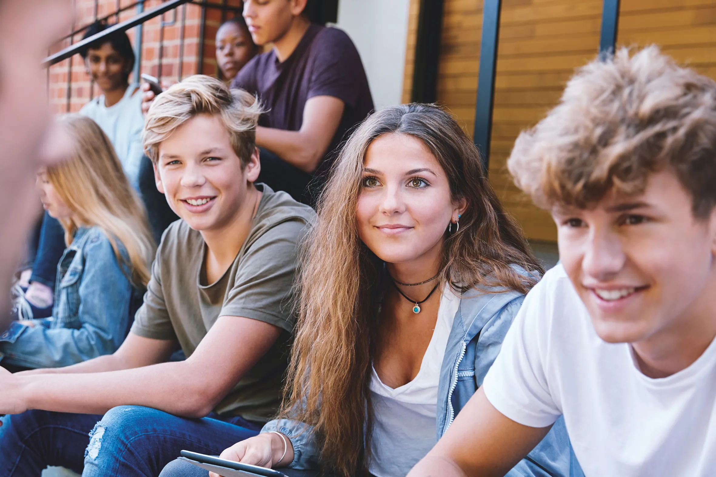 Programas para Adolescentes e Jovens Adultos