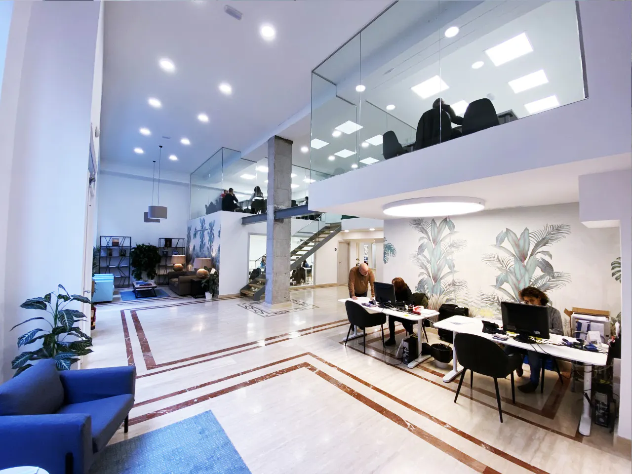 Reception area of an Enforex school with information desk and welcoming student services atmosphere