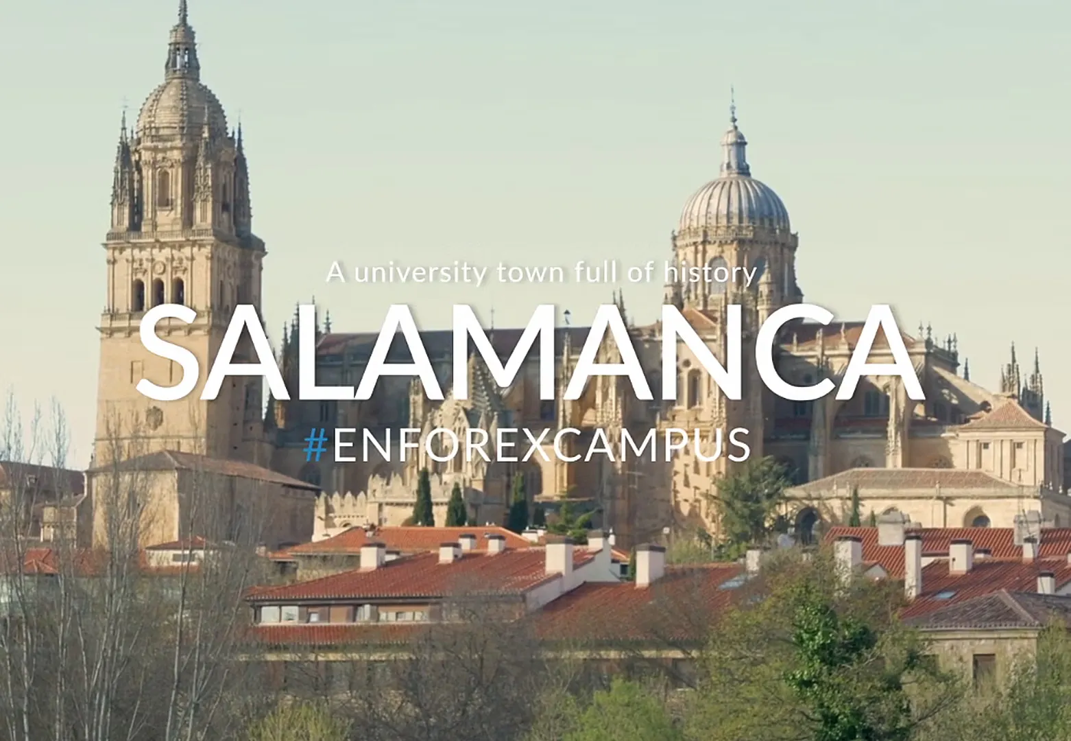 Descubra nossa escola de espanhol em Salamanca através desse vídeo e experimente sua vibrante atmosfera internacional