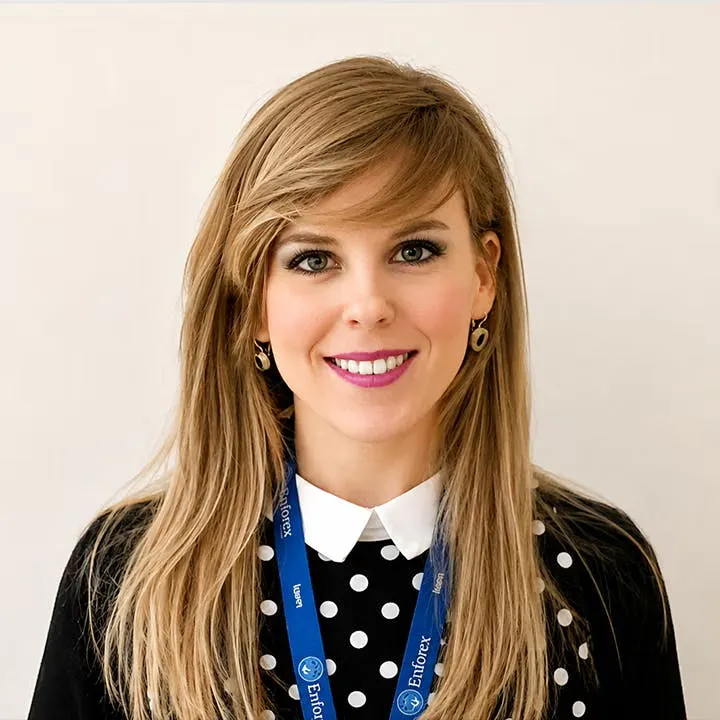 Team a Valencia, Teresa