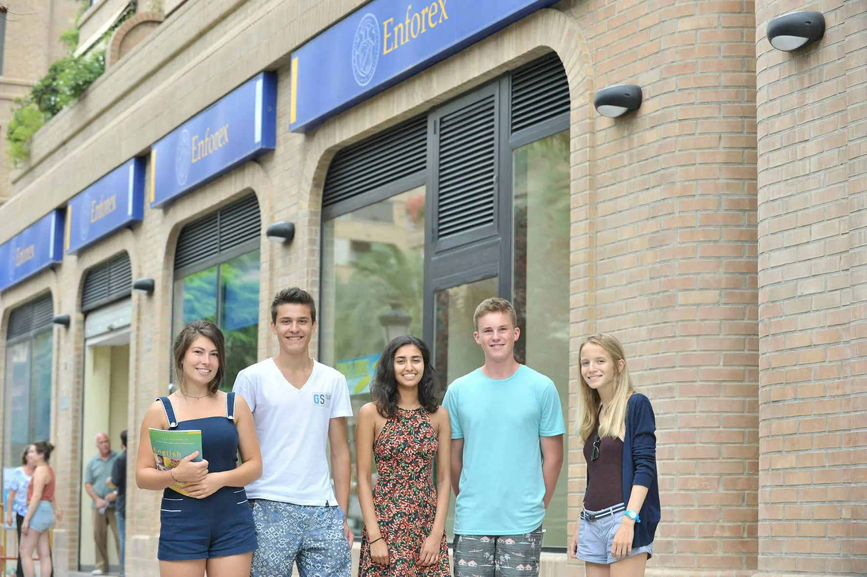 Imparare lo spagnolo nella scuola di Valencia, ingresso