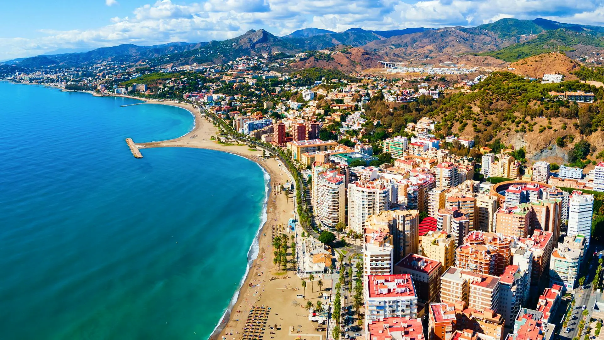 Impara lo spagnolo a Málaga sulla Costa del Sol e goditi sole, spiagge e una cultura mediterranea immersiva