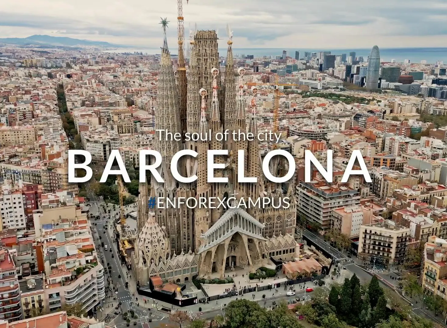 Video YouTube di Barcellona che mostra la città e l'atmosfera internazionale della scuola di spagnolo