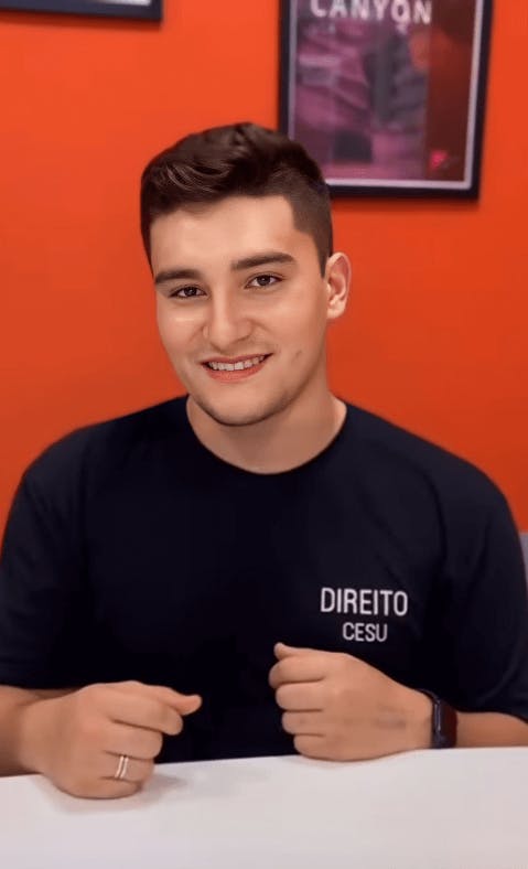 Guilherme - Depoimento KNN Idiomas