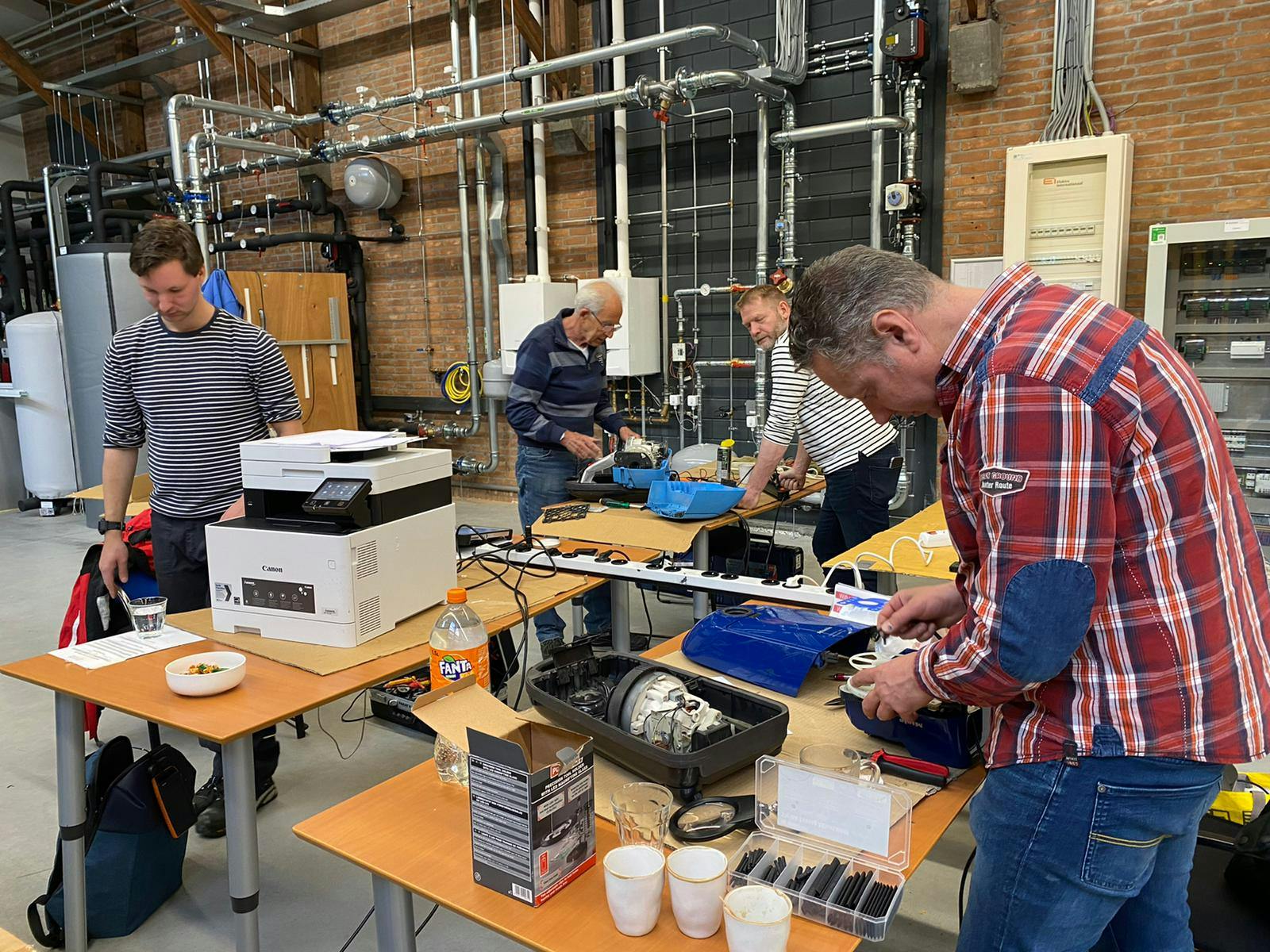 Je vindt Repair Cafés op honderden plaatsen in Nederland en België