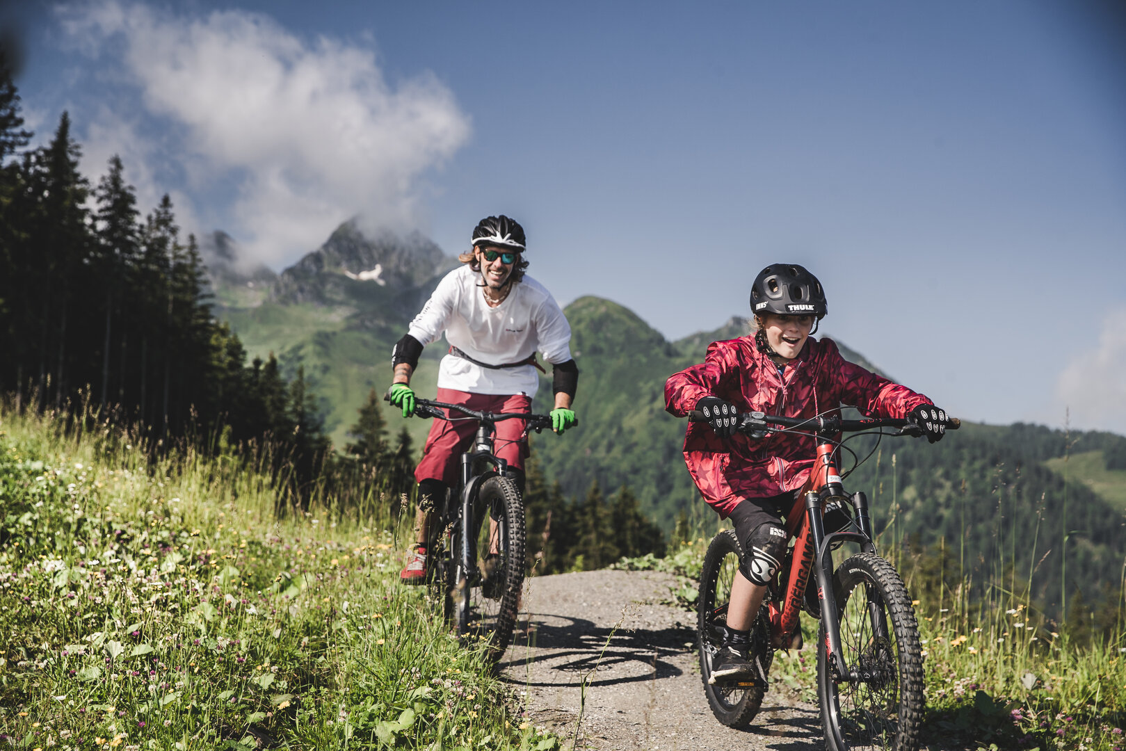 Biking in Kaprun in summer. Find your holiday home with we rent apartments