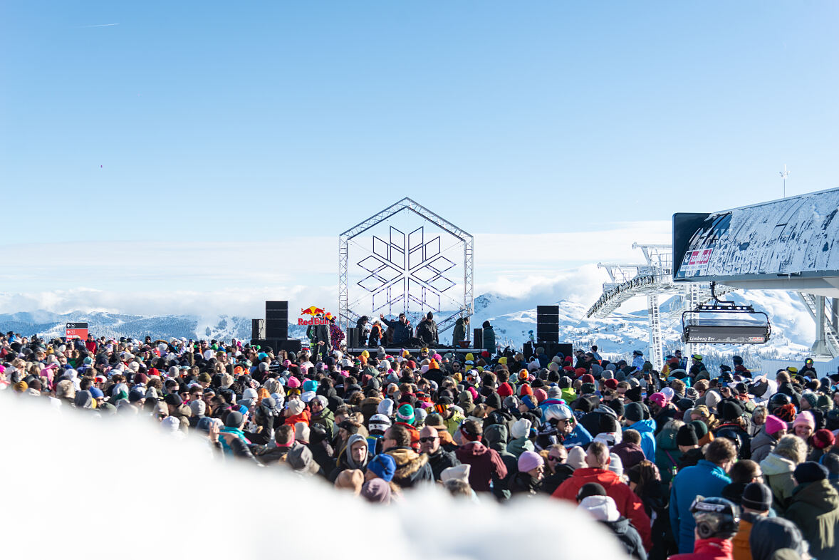 rave on snow in saalbach