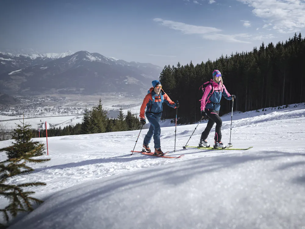 The perfect skitour to start - Skitour to Maiskogel in Kaprun