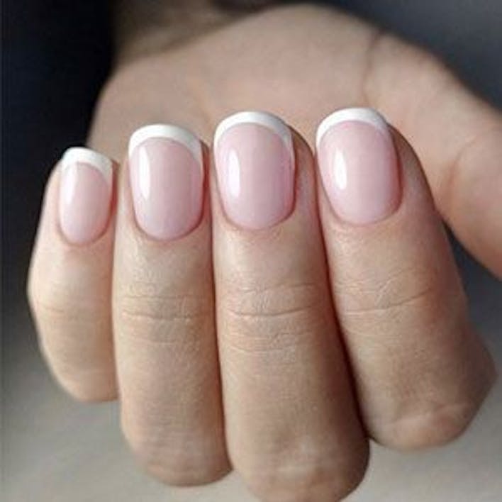 Manucure russe