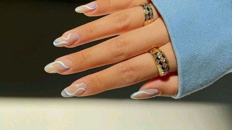 3 Types of Fake Nails and How to Choose the Best Technique 3 Types of Fake Nails and How to Choose the Best Technique