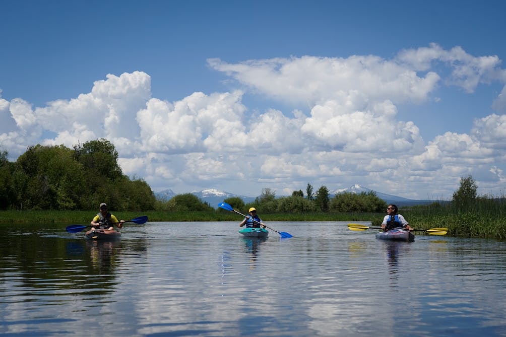 Kayakers on the Bird Watching Tour at Upper Klamath Basin with Sky Lakes Wilderness Adventures 