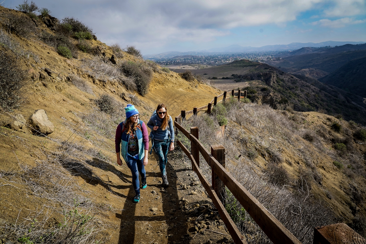 Hikers doing a loop hike at Canyon Overlook Trail at Wildwood Canyon Regional Park near Camarillo 