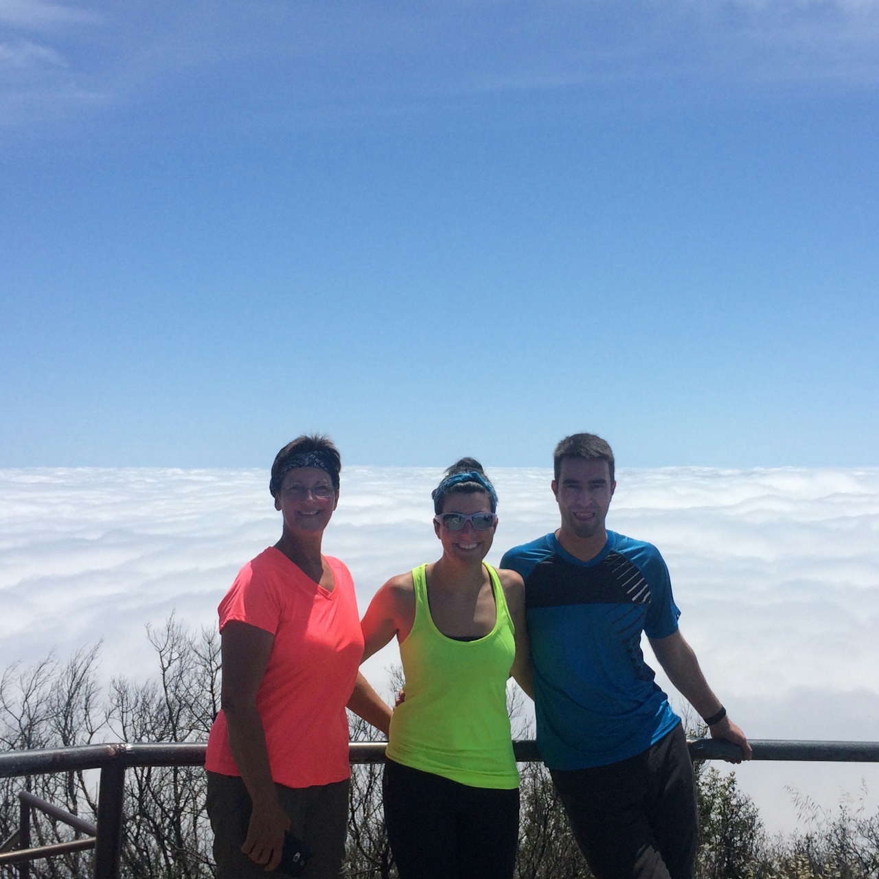 Group of hikers taking a photo at the observation deck at Mount Diablo Sate Park