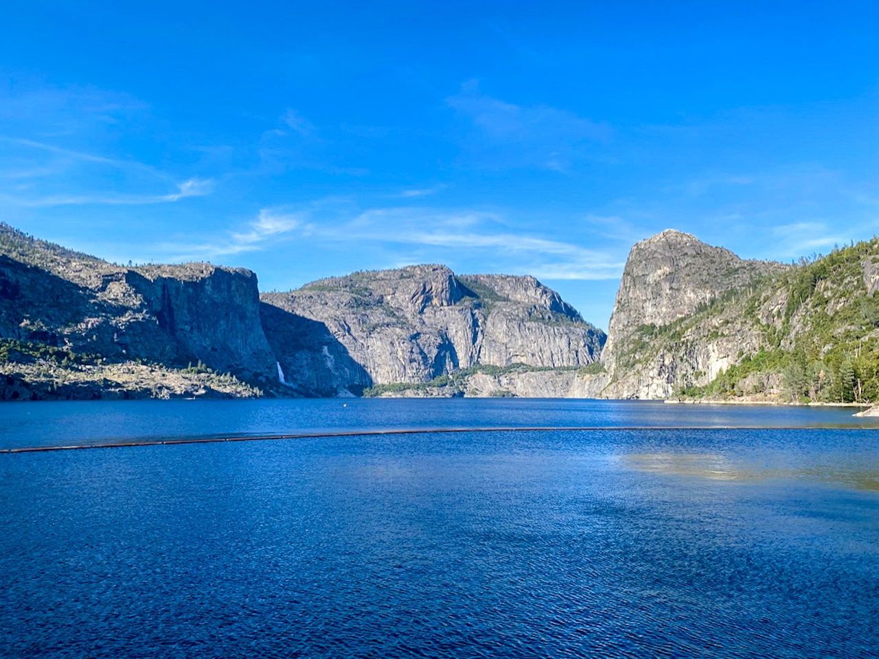 Hetch Hetchy oasis in Yosemite 