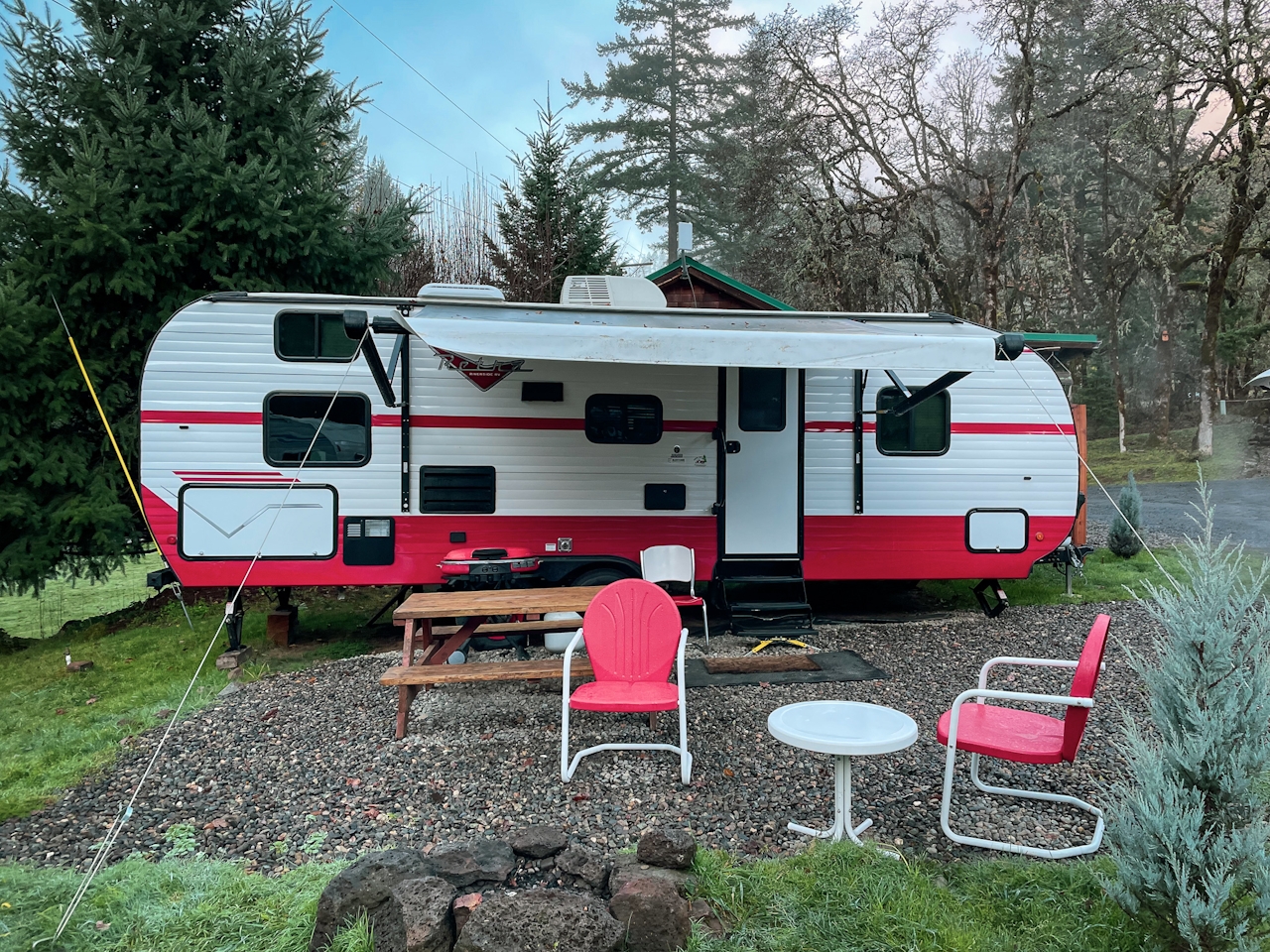 Umpqua's Last Resort Retro red and white RV. 