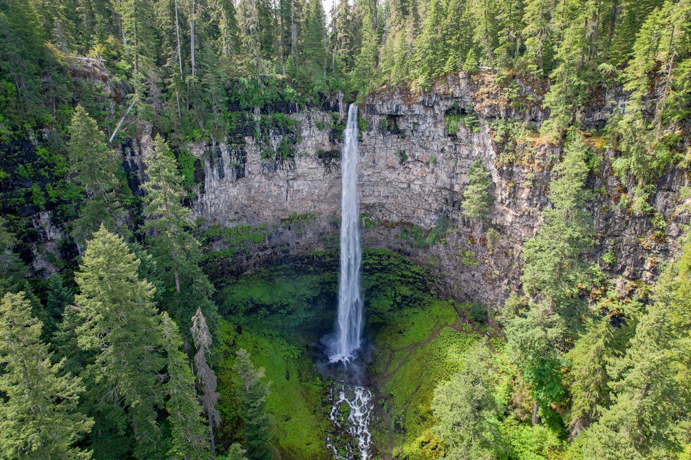 High up photo of Watson Falls in Southern Oregon along the Highway of Waterfalls 