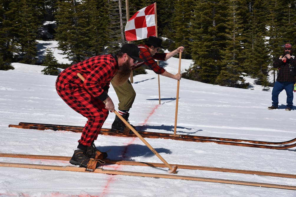 winter longboard race