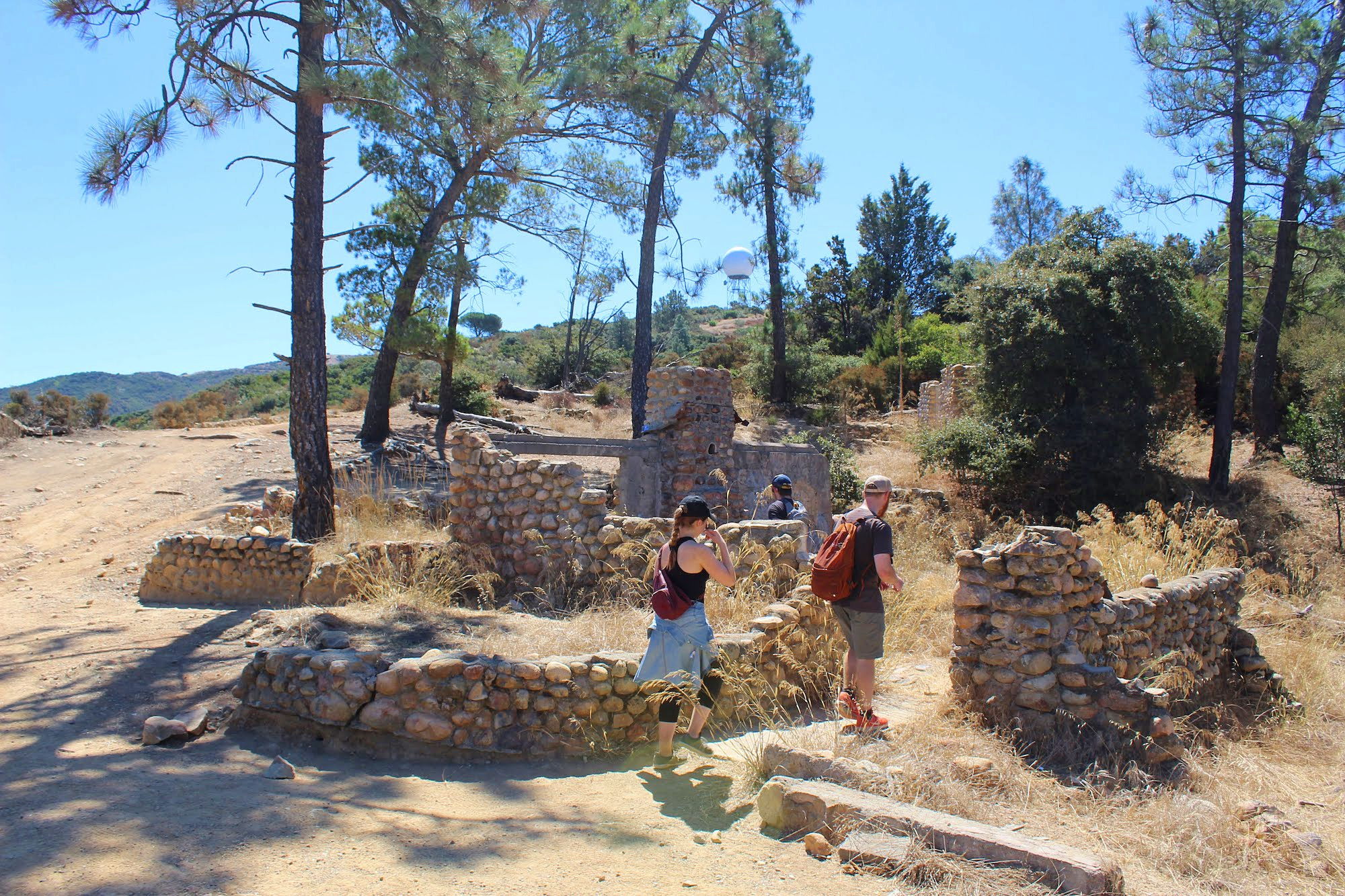 Hiking to Beek's Place in the Santa Ana Mountains