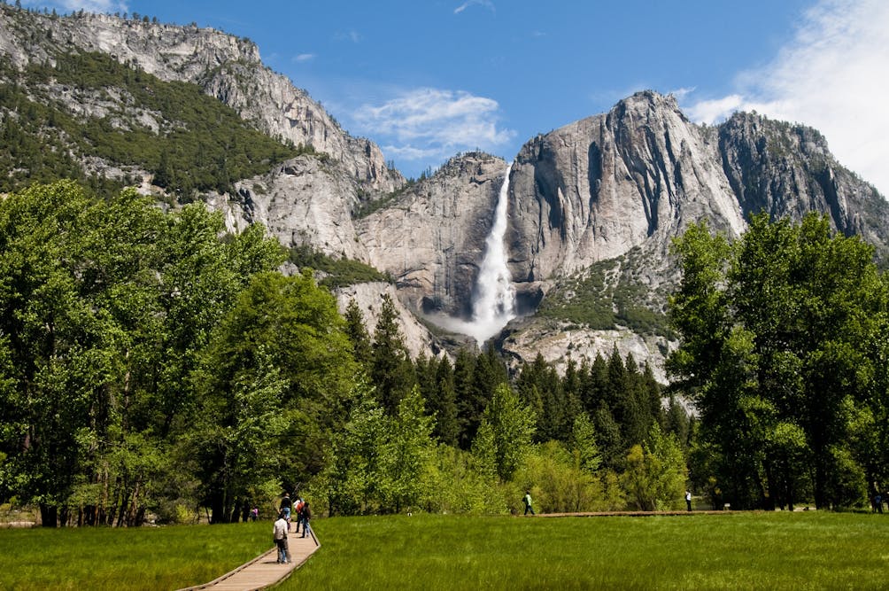 Hikes near outlet tenaya lodge