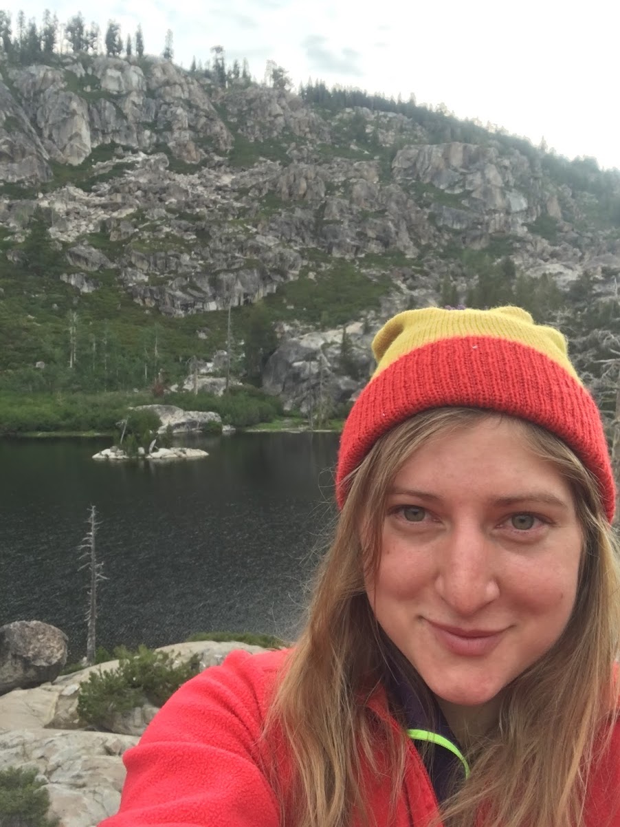 Nicole Weekend Sherpa