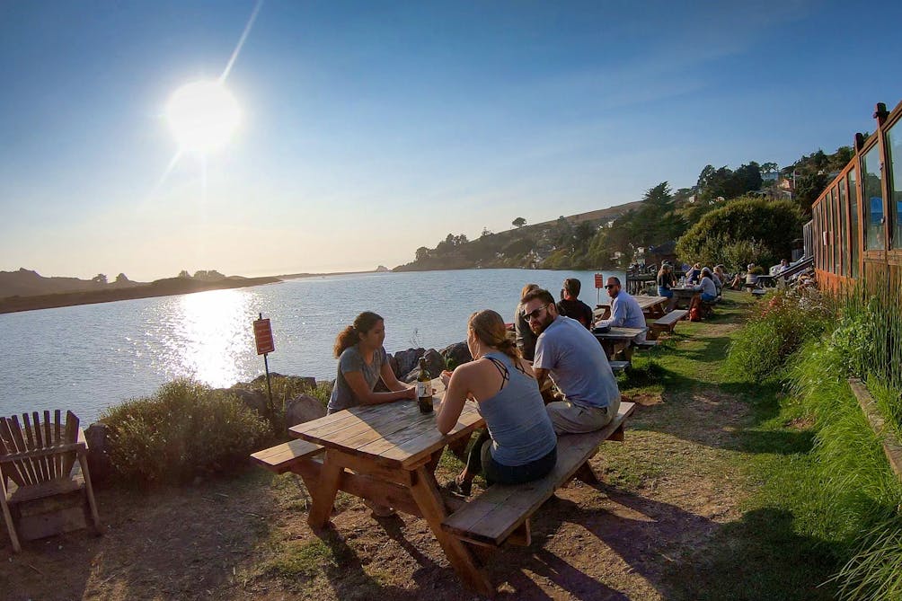 Tasting By the Sea Winebar patio 